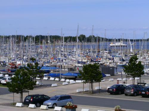 Hotel Gode Wind Kiel Exterior foto